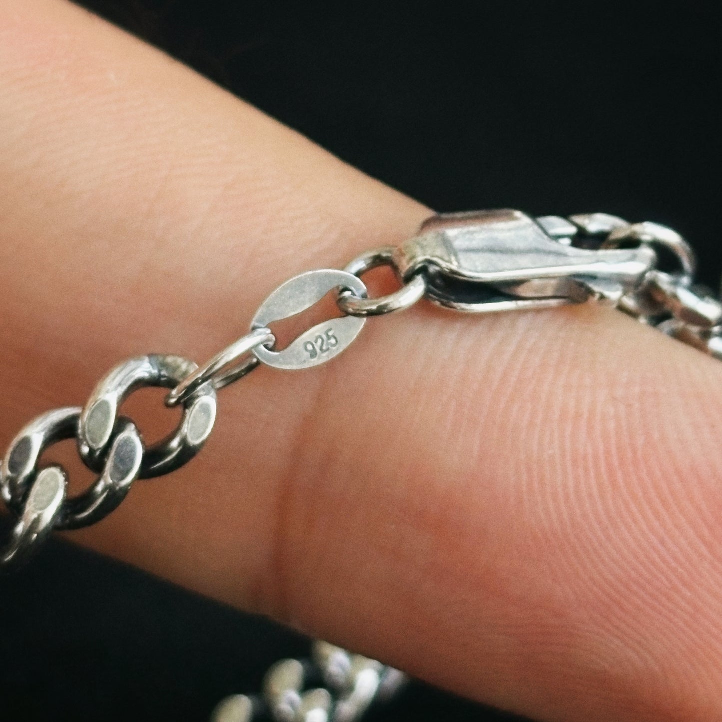Rebel Curb Chain