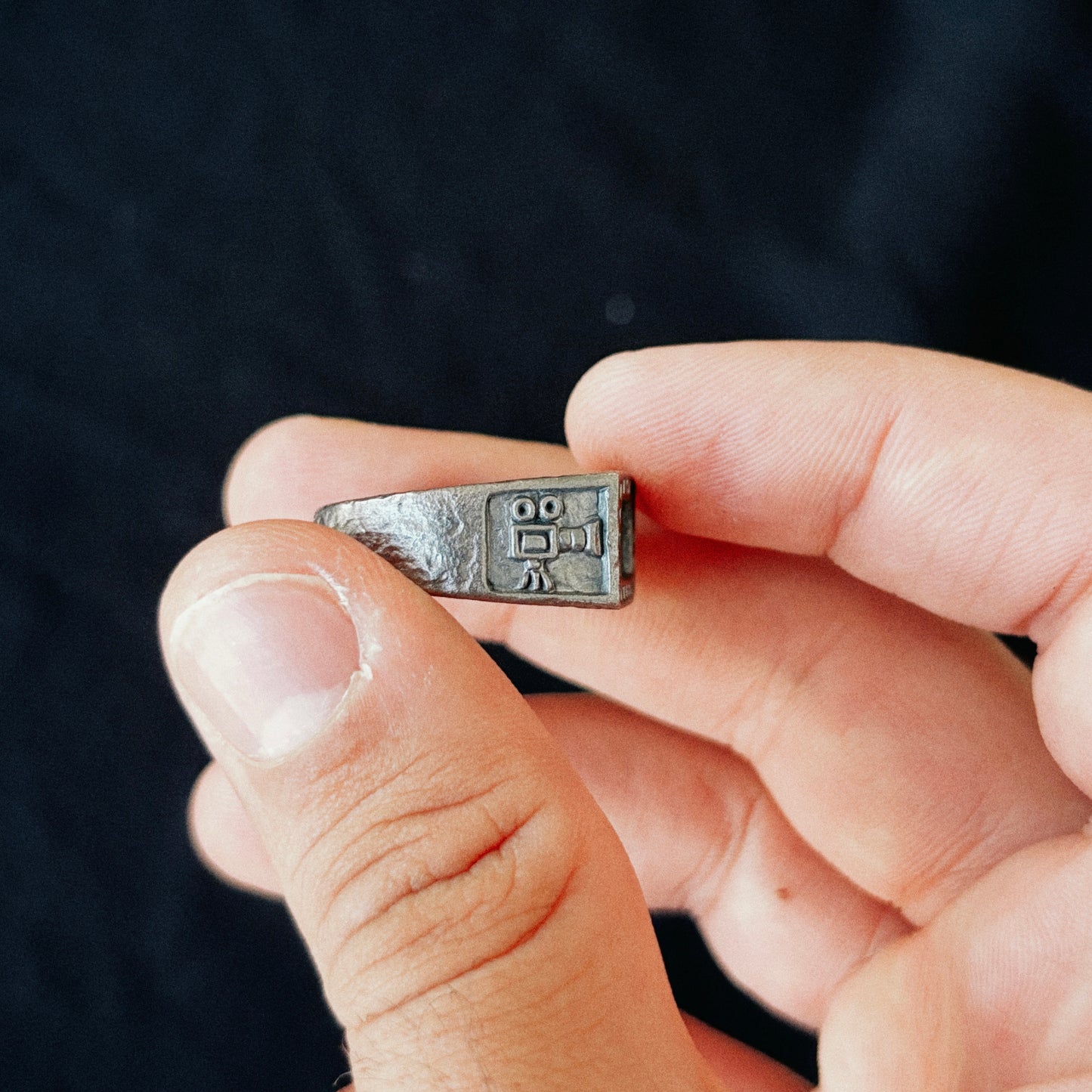Le Cinéma Signet Ring