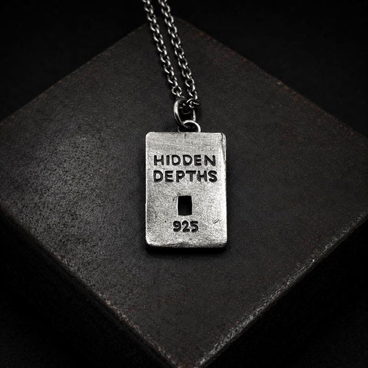 Ziggurat of Ur Pendant