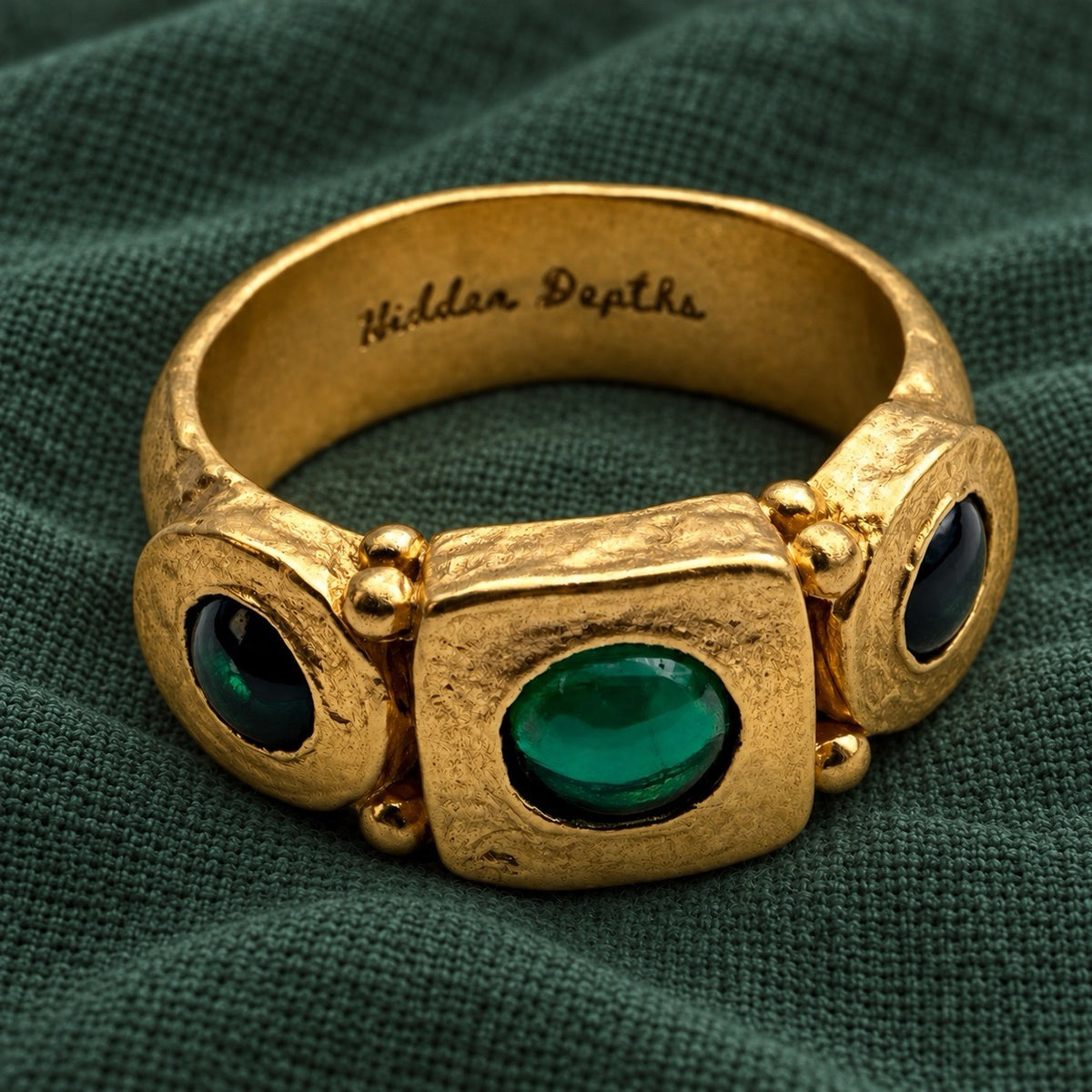 Ancient Emerald Gold Ring