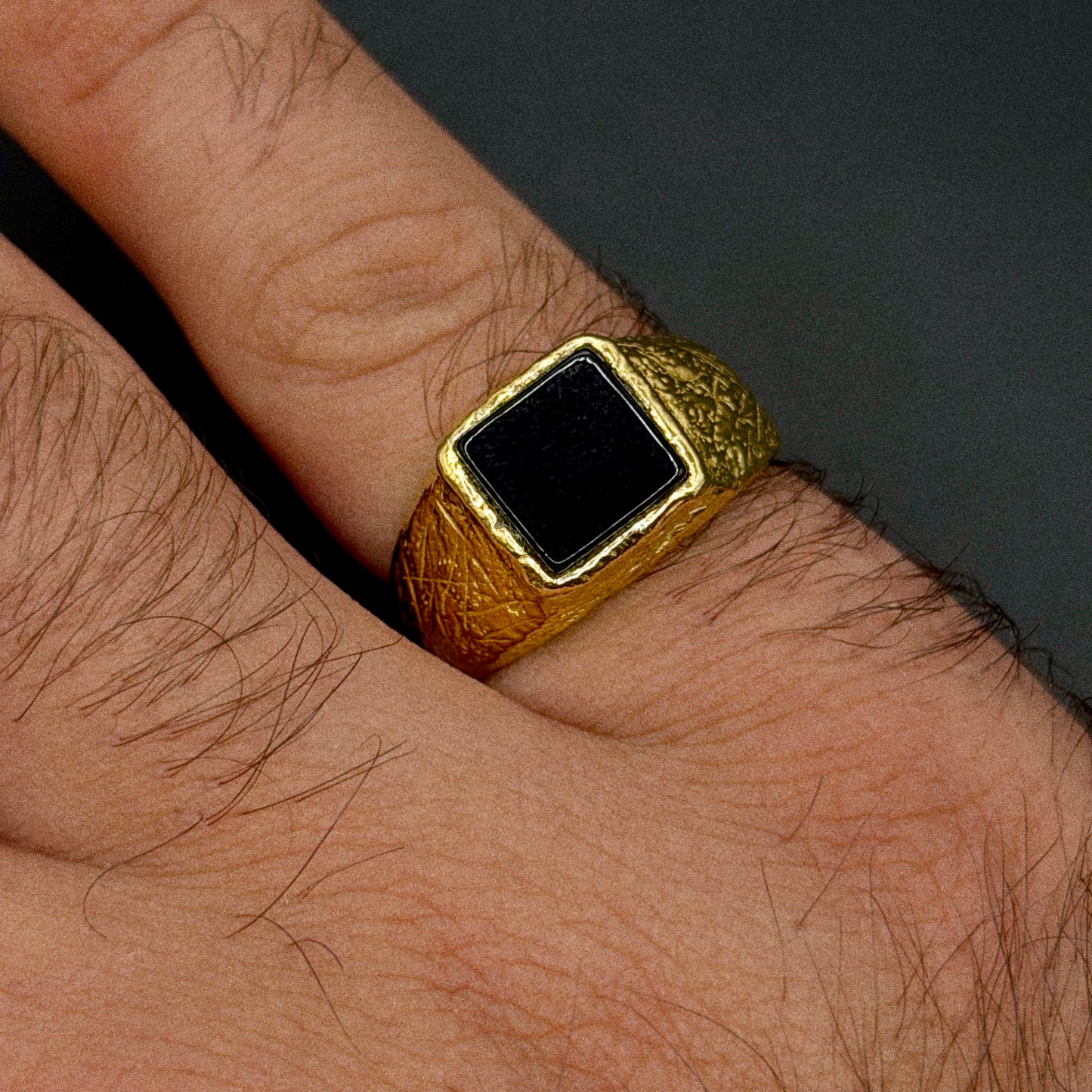 Side view of ring 