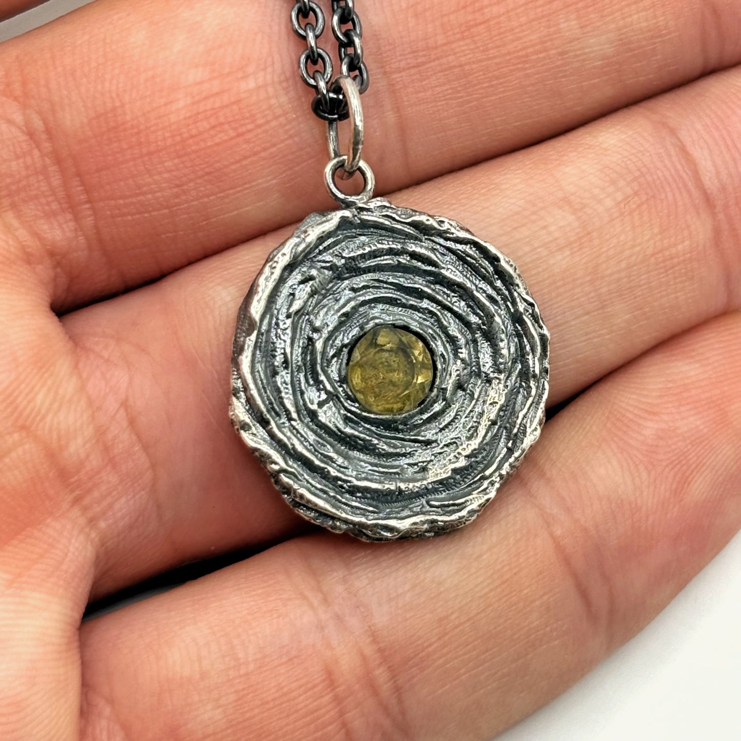 The Abyss Pendant