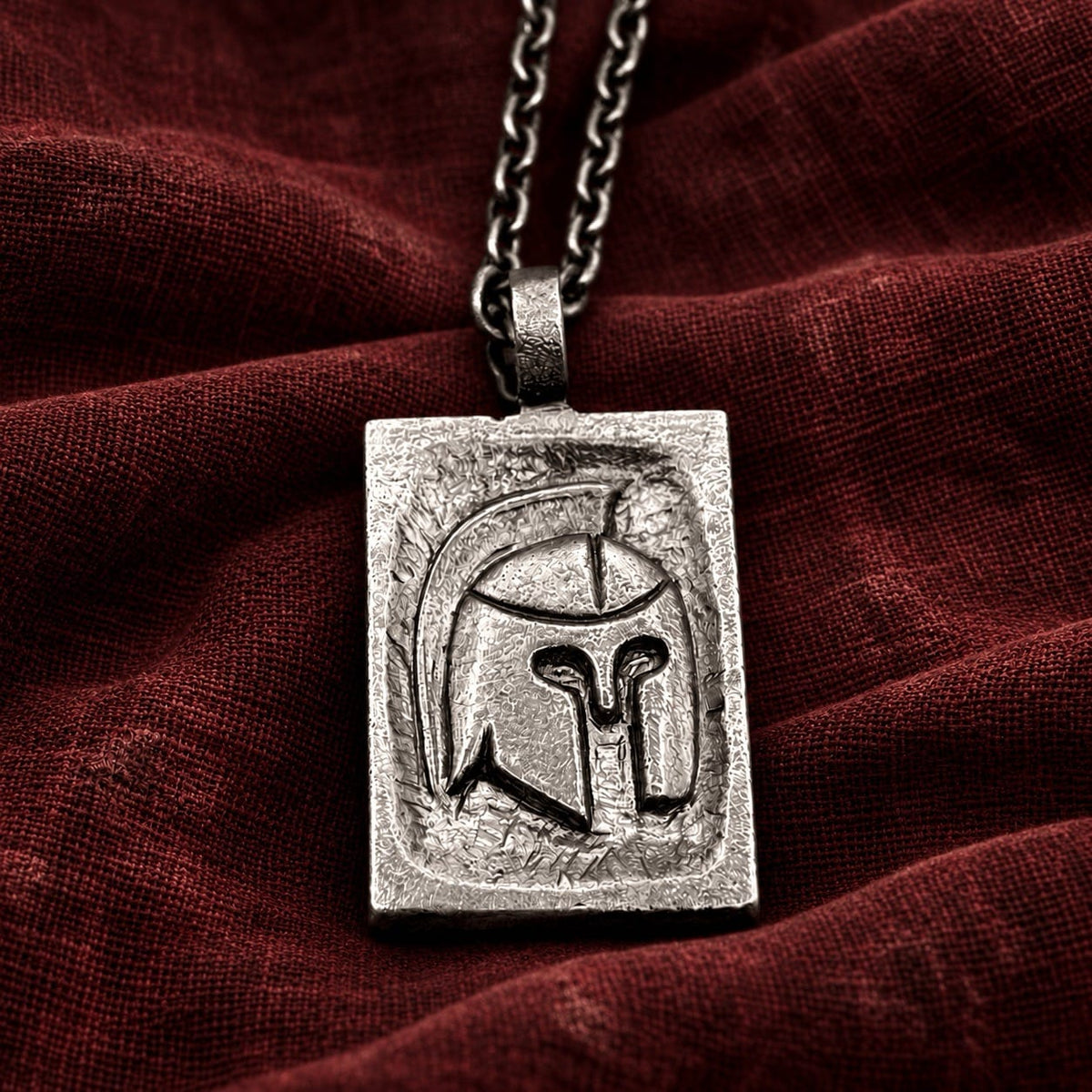 The Leonidas Pendant
