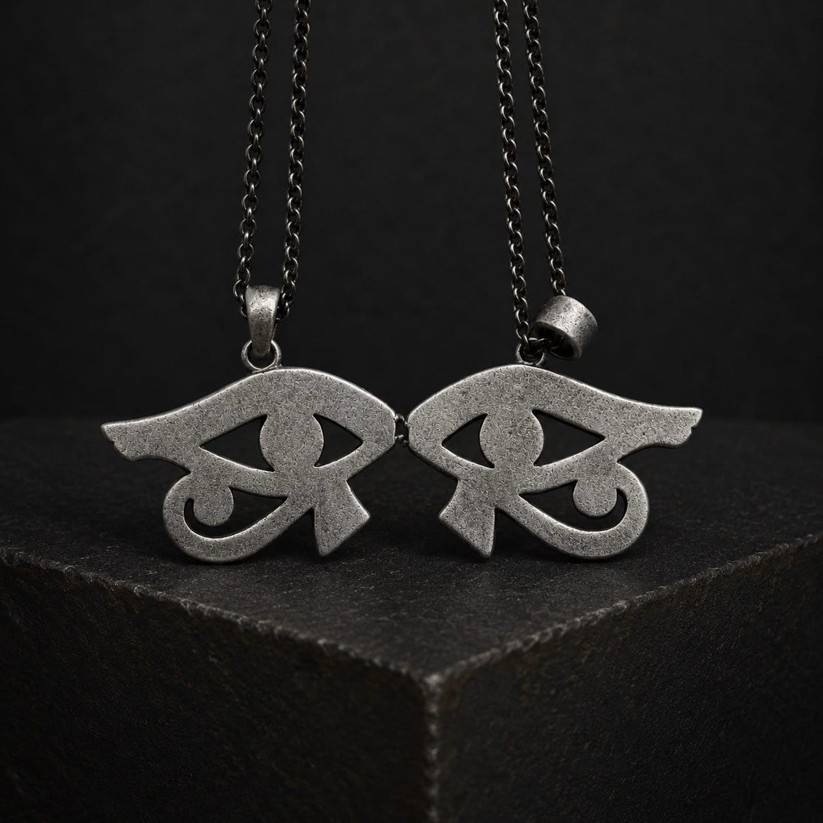 The Two Eyes Amulet