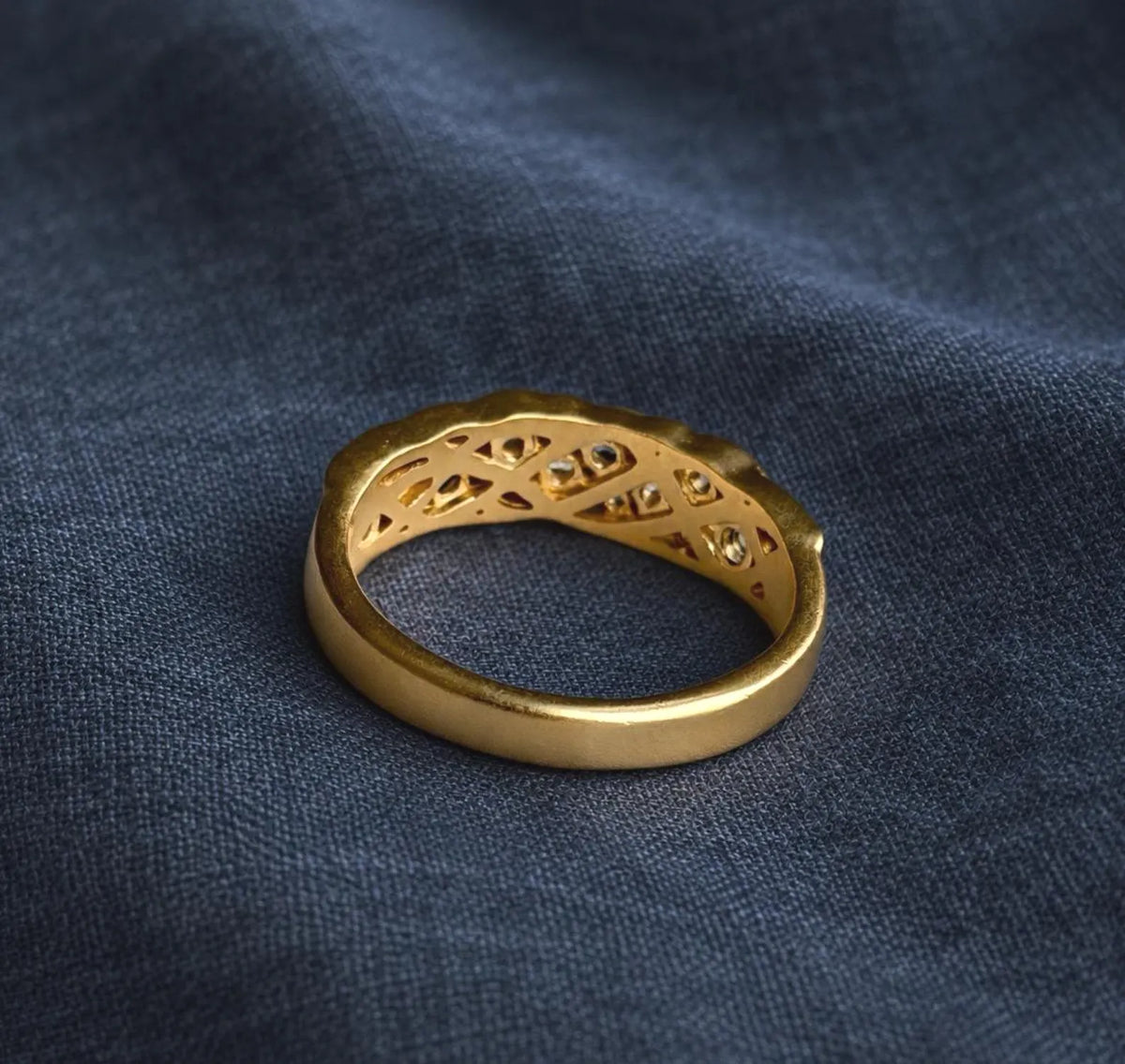 Ancient Sapphire Gold Ring
