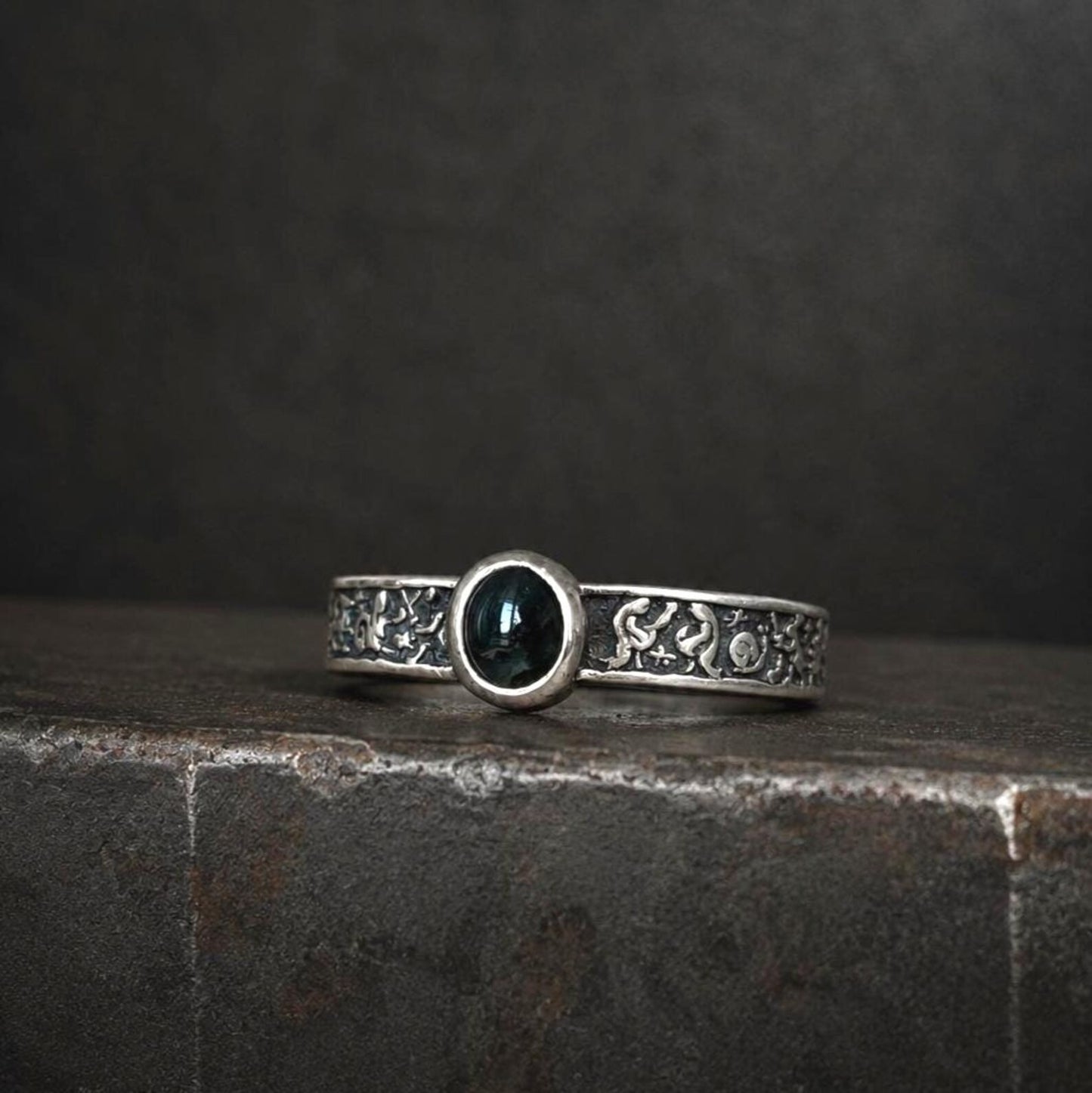Women's Medieval Marginalia Silver Ring