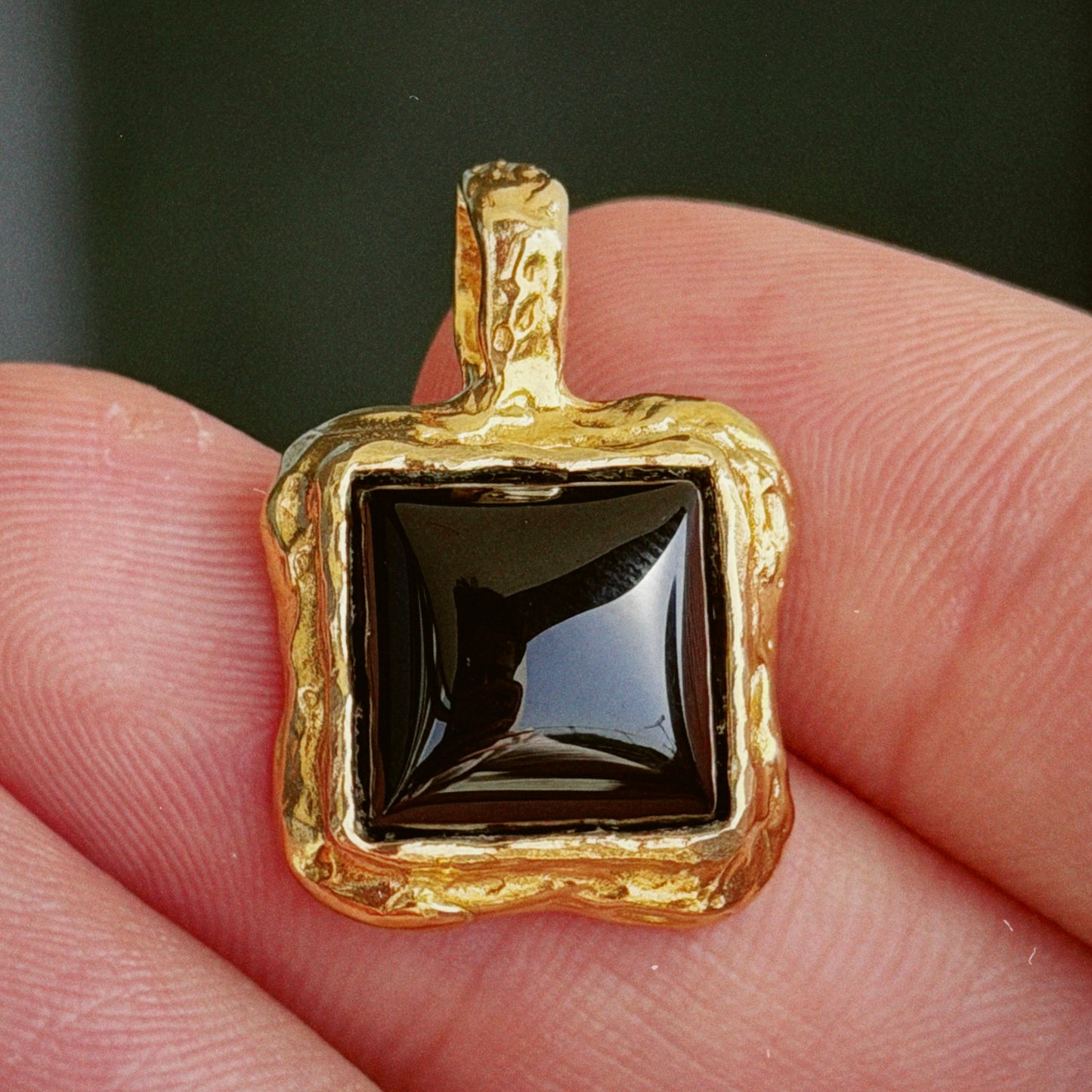 Black Onyx Gold Pendant