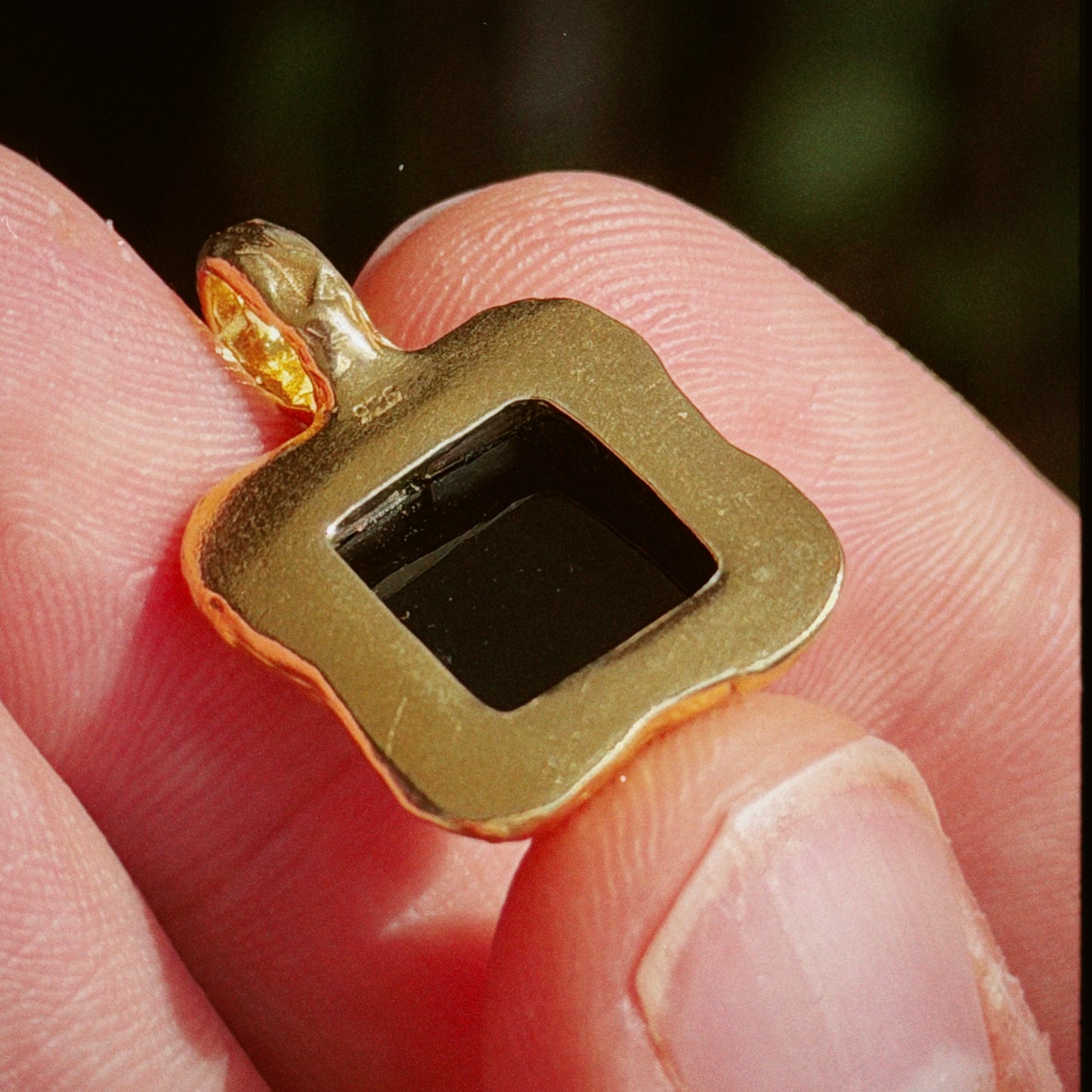 Black Onyx Gold Pendant