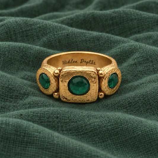 Ancient Emerald Gold Ring