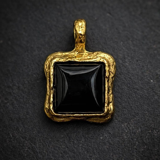 Black Onyx Gold Pendant