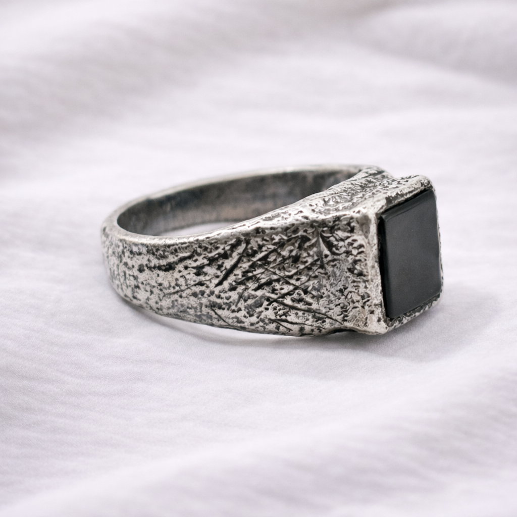 Side view of sterling silver ring