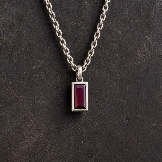 The Traveler’s Garnet