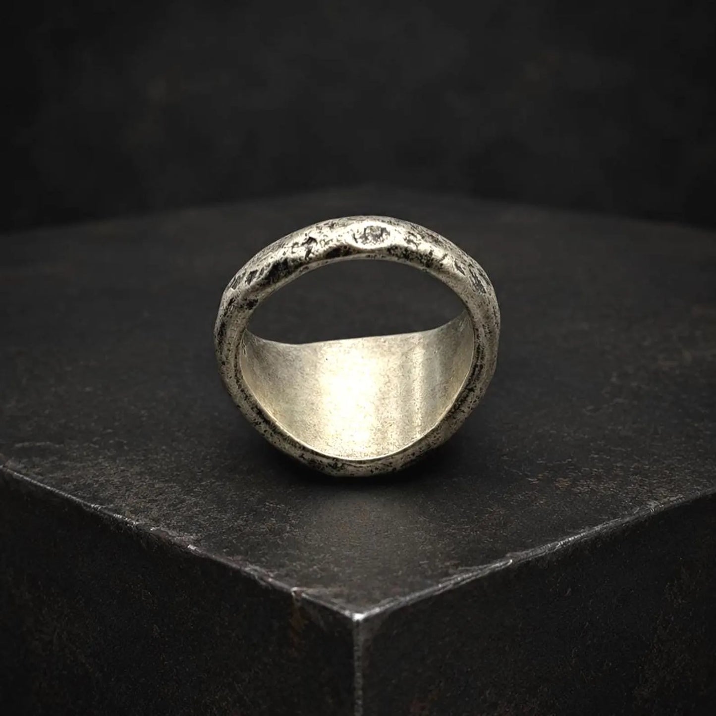 Sisyphus Ring